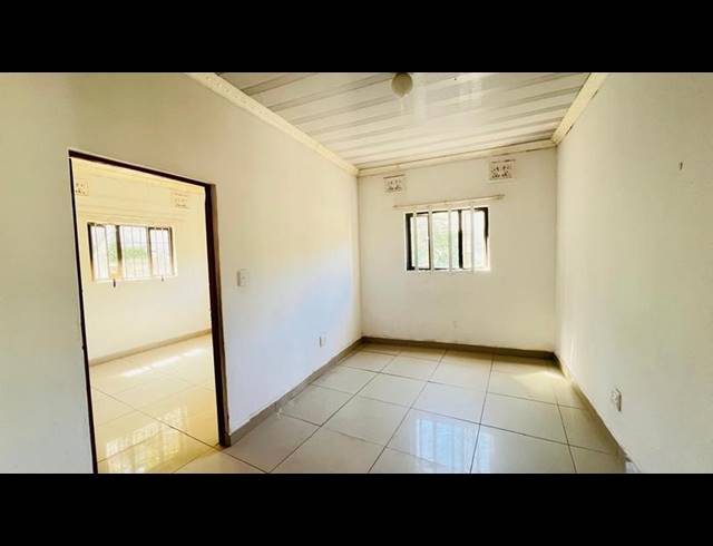 2 BEDROOM PROPERTY TO RENT IN PARK HILL